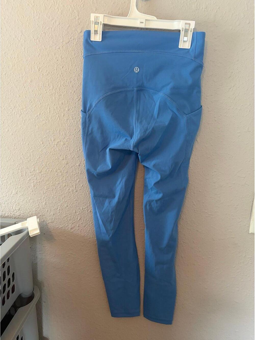 Lululemon Power Thru High-Rise Tight 25in inseam Blue Nile size 4. Like new cond